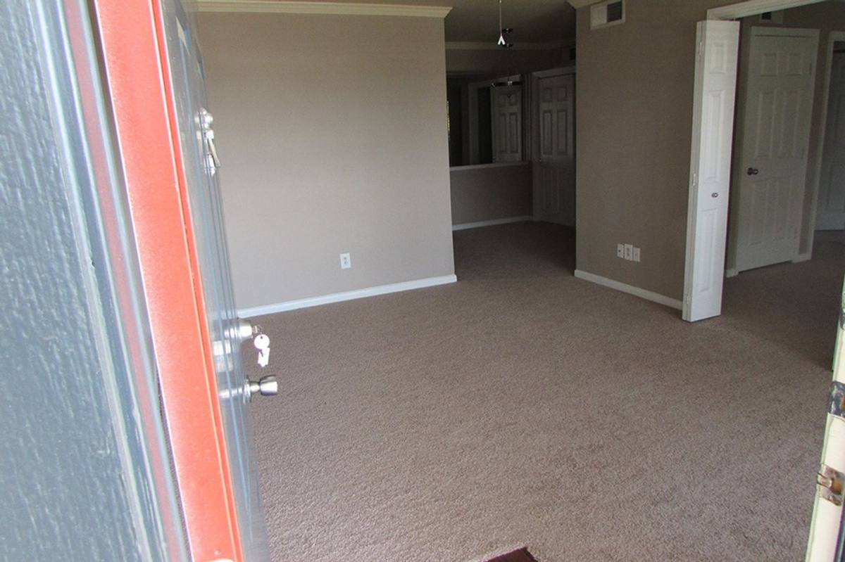 Apartment for rent at 1631 Aquarena Springs Dr, San Marcos, TX 78666