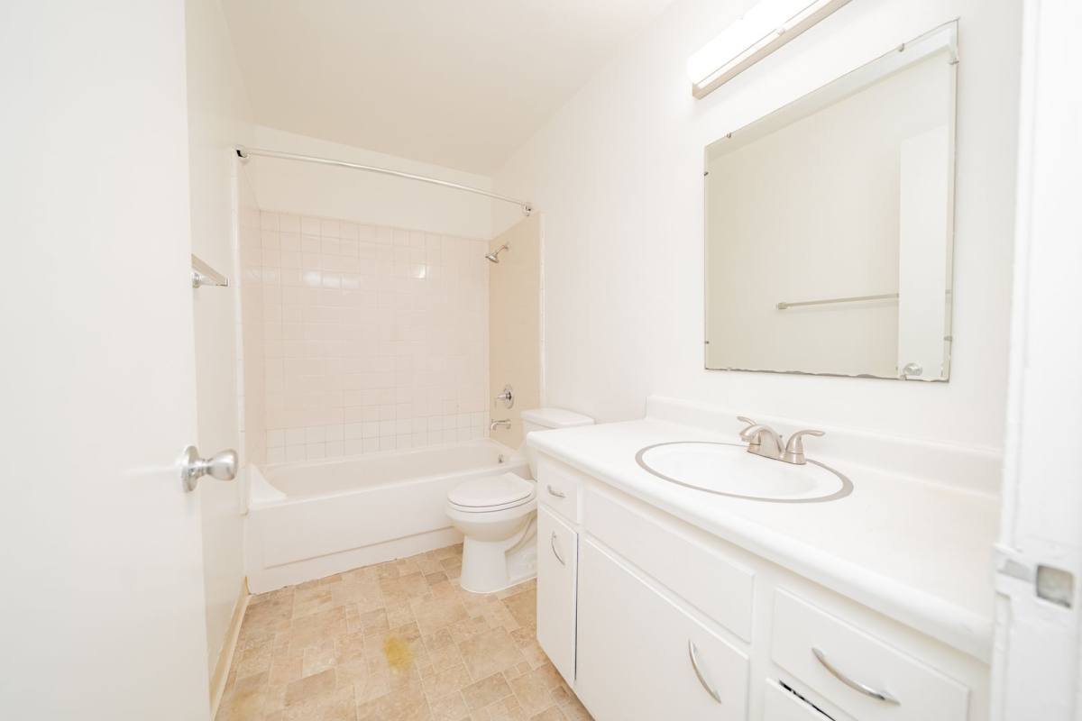 Apartment for rent at 1467 Russell St, Berkeley, CA 94702
