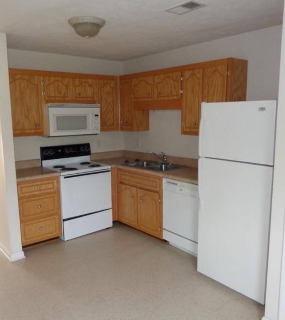 Townhouse for rent at 784 Cherrybark Lane, Clarksville, TN 37040