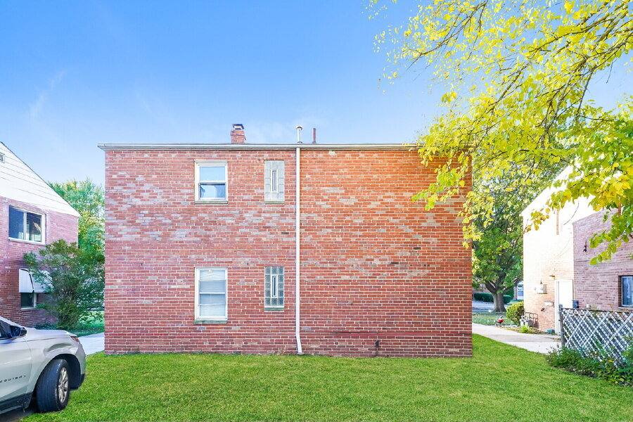 Apartment for rent at 20231 Crystal Ave #2, Euclid, OH 44123