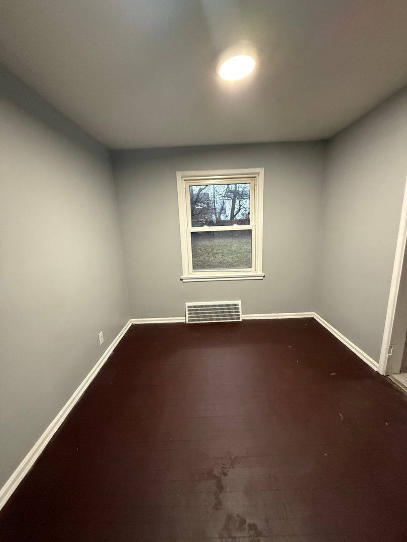 House for rent at 3761 E 144th St, Cleveland, OH 44128