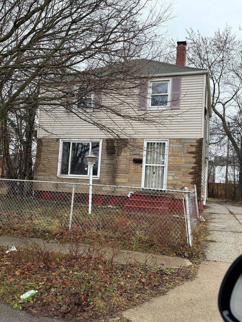 House for rent at 3761 E 144th St, Cleveland, OH 44128
