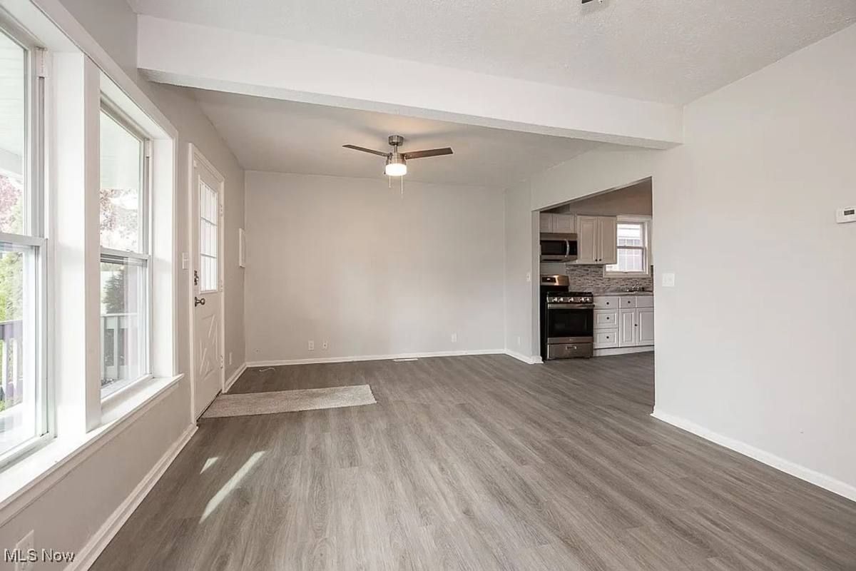 House for rent at 1037 Washington Ave, Lorain, OH 44052