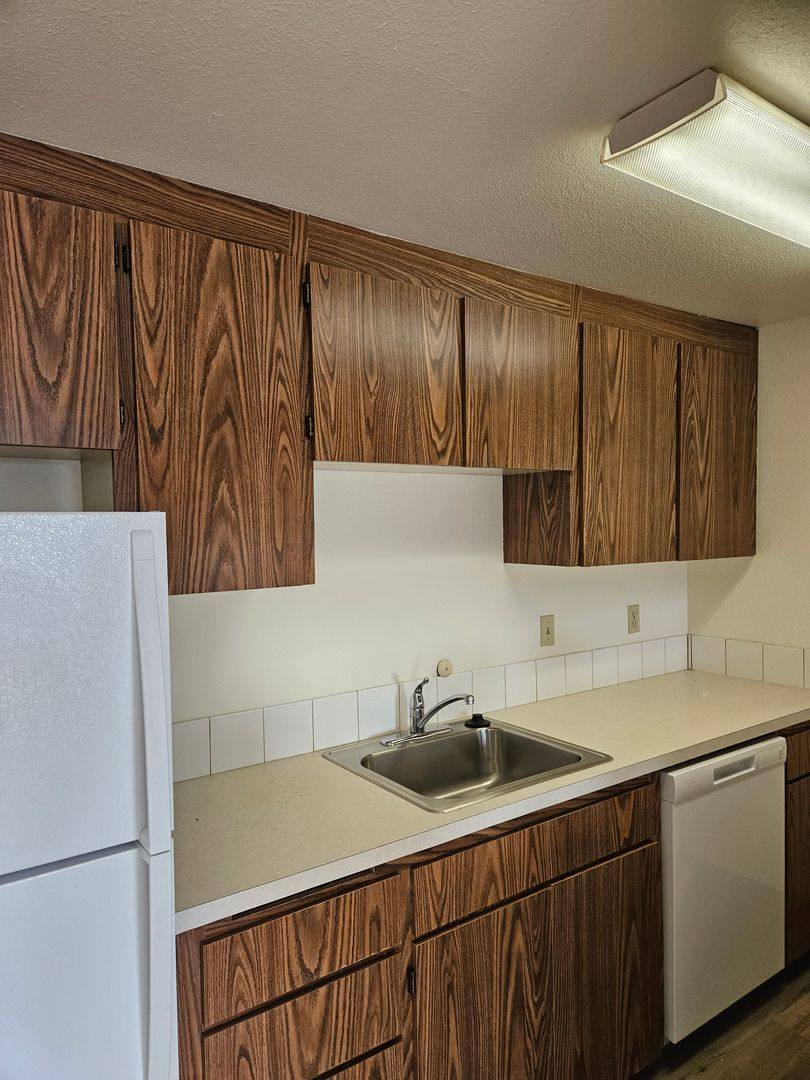 Apartment for rent at 150 SW 156th St, Seattle, WA 98166