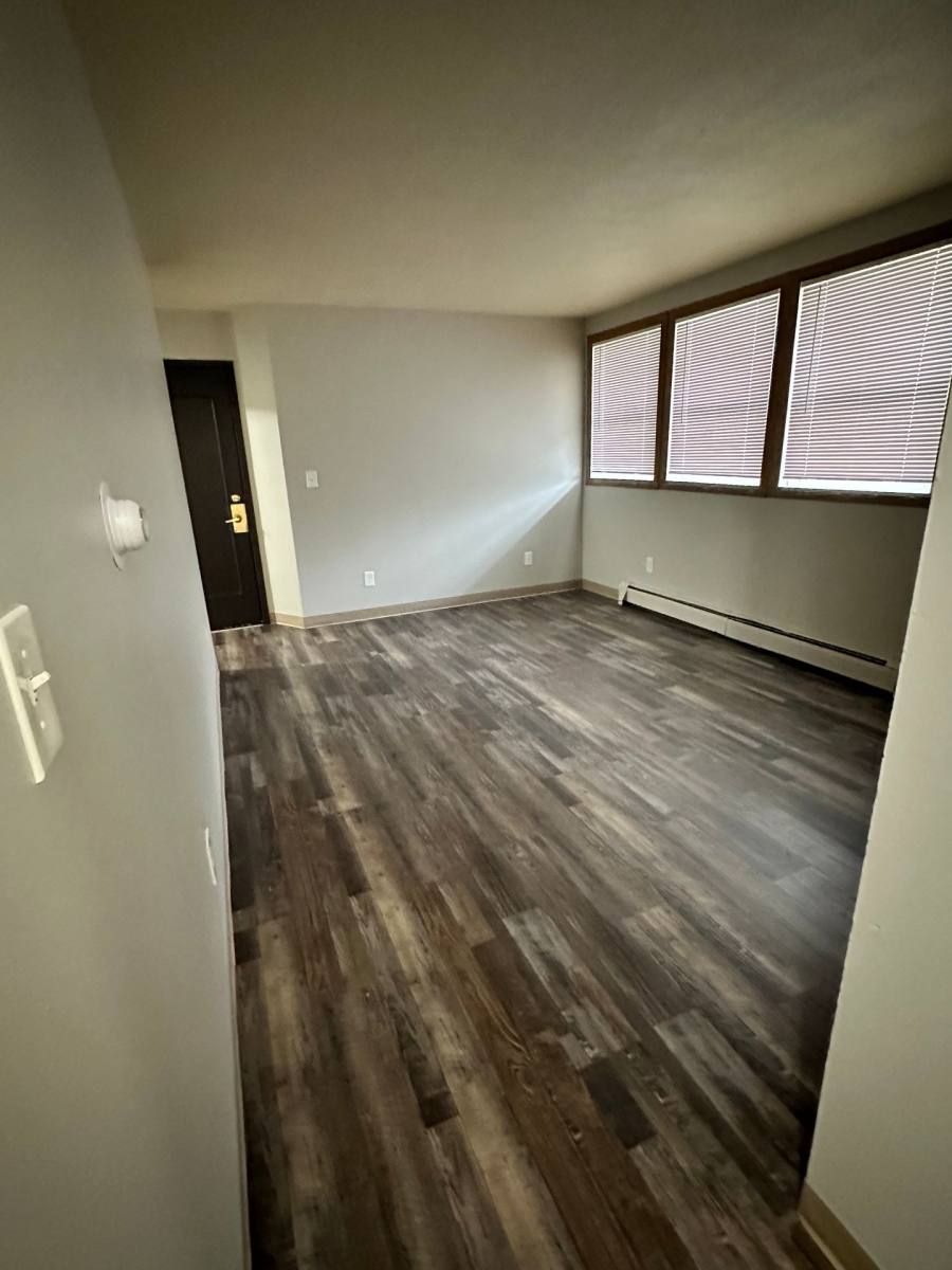 Apartment for rent at 3908-3947 E 23rd St, Des Moines, IA 50317