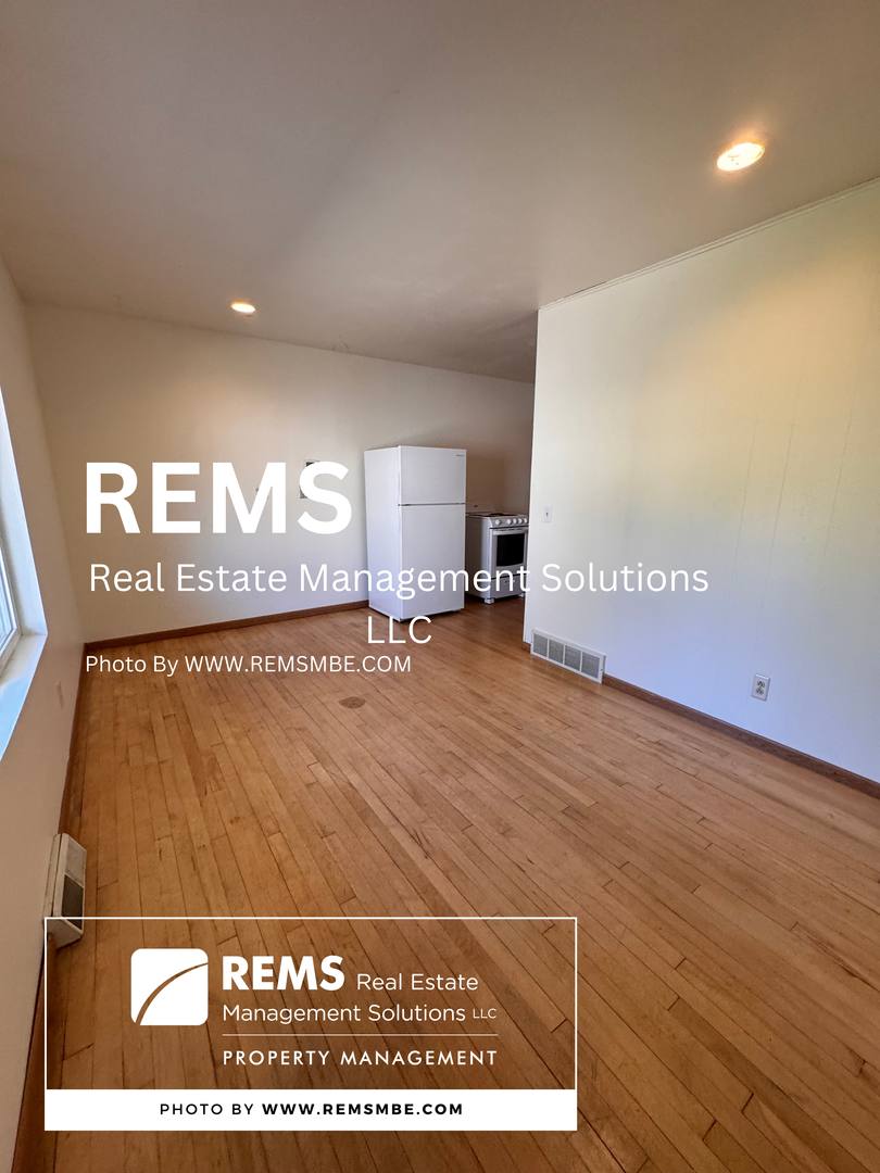 Apartment for rent at 500 7th St, Baraboo, WI 53913