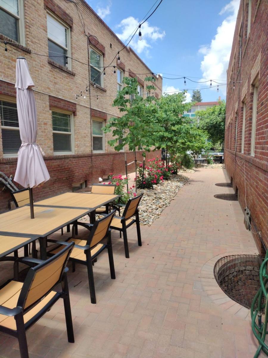 Apartment for rent at 900-910 E 12th Ave, Denver, CO 80218