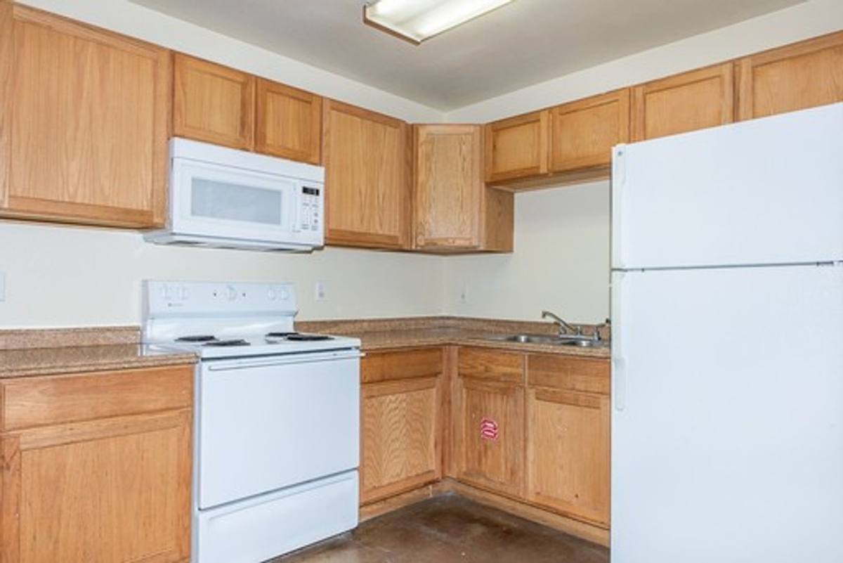 Apartment for rent at 1634 14th St, Corpus Christi, TX 78404