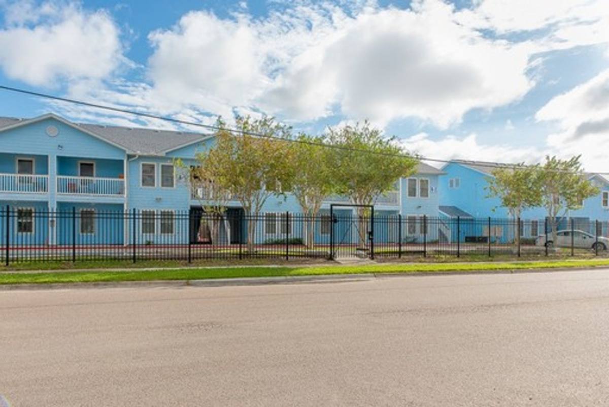 Apartment for rent at 1634 14th St, Corpus Christi, TX 78404