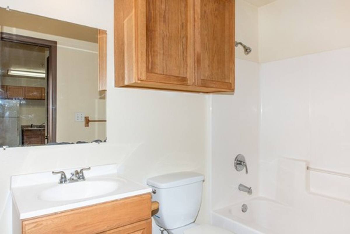 Apartment for rent at 1634 14th St, Corpus Christi, TX 78404