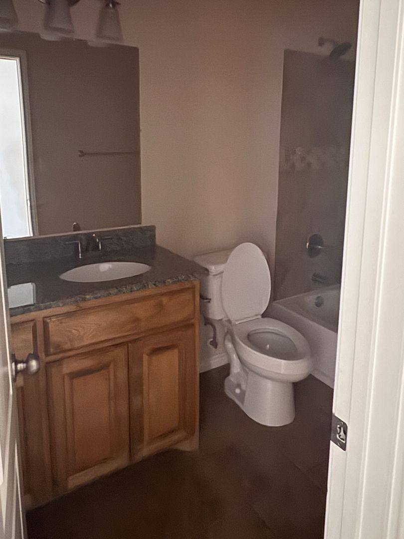 House for rent at 119 N Andrews Ave, Sherman, TX 75090