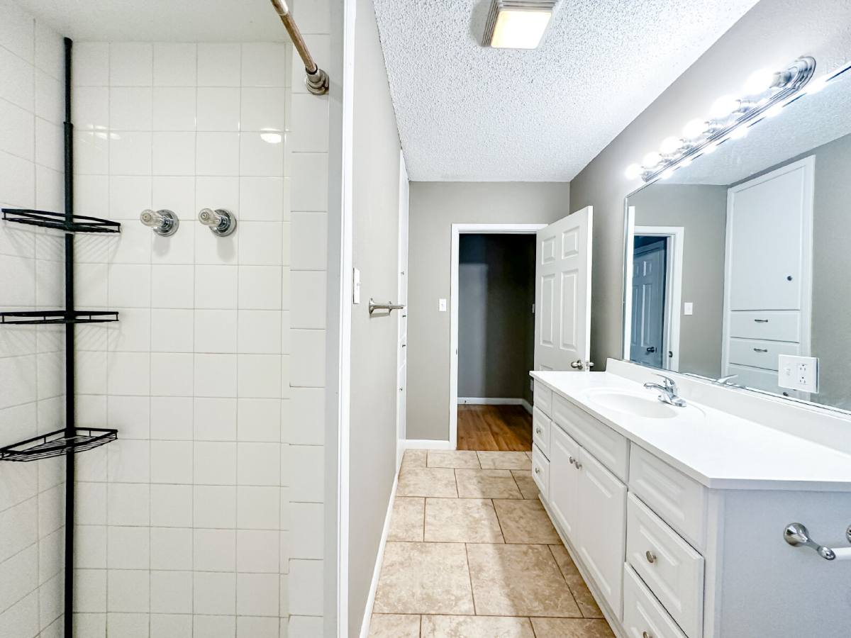 Townhouse for rent at 2301 32nd St, Lubbock, TX 79411