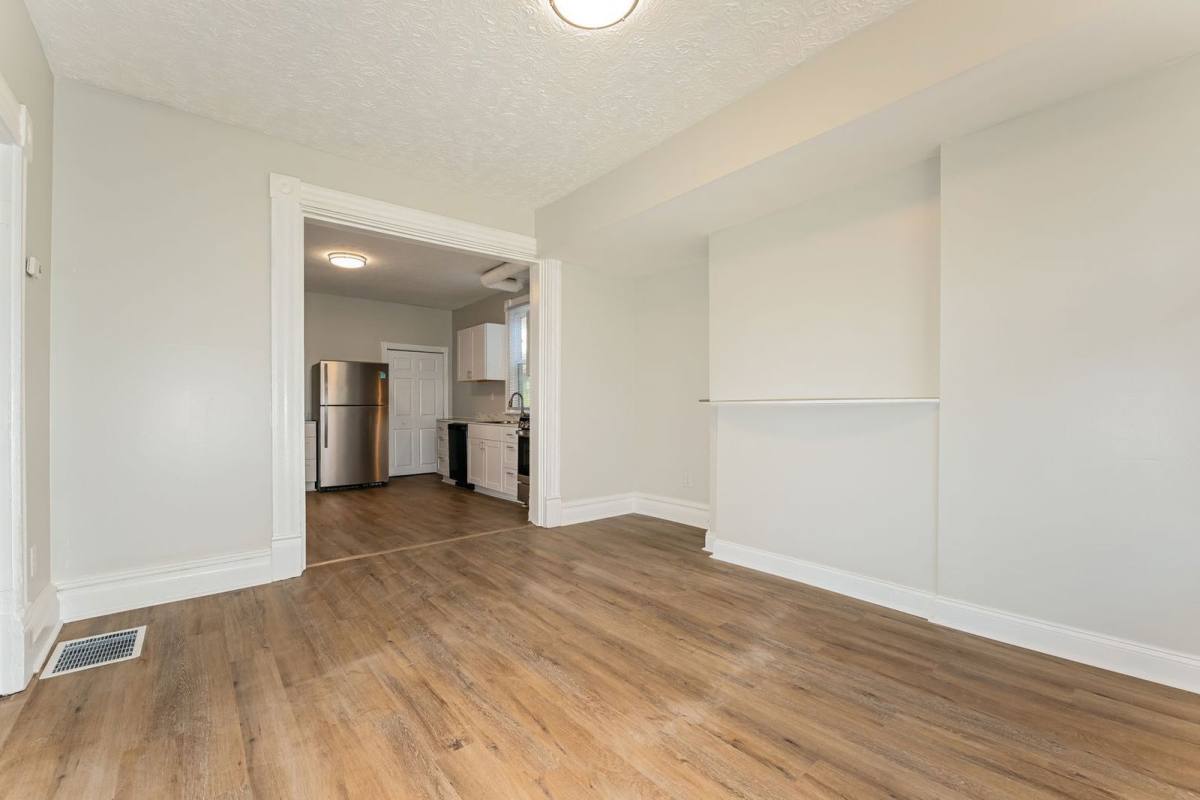 House for rent at 4 Kuhn St, Pittsburgh, PA 15211