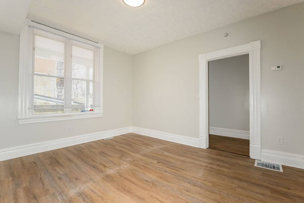 House for rent at 4 Kuhn St, Pittsburgh, PA 15211
