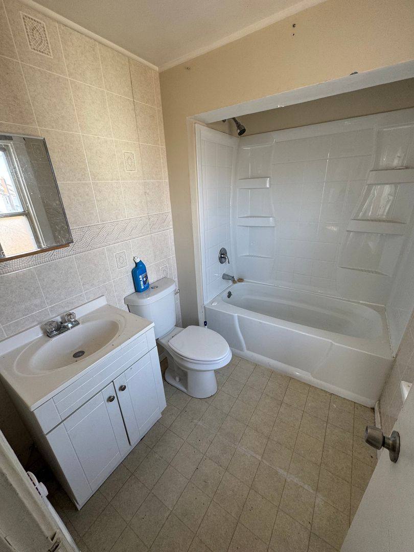 Apartment for rent at 601 Farnsworth Ave, Clairton, PA 15025