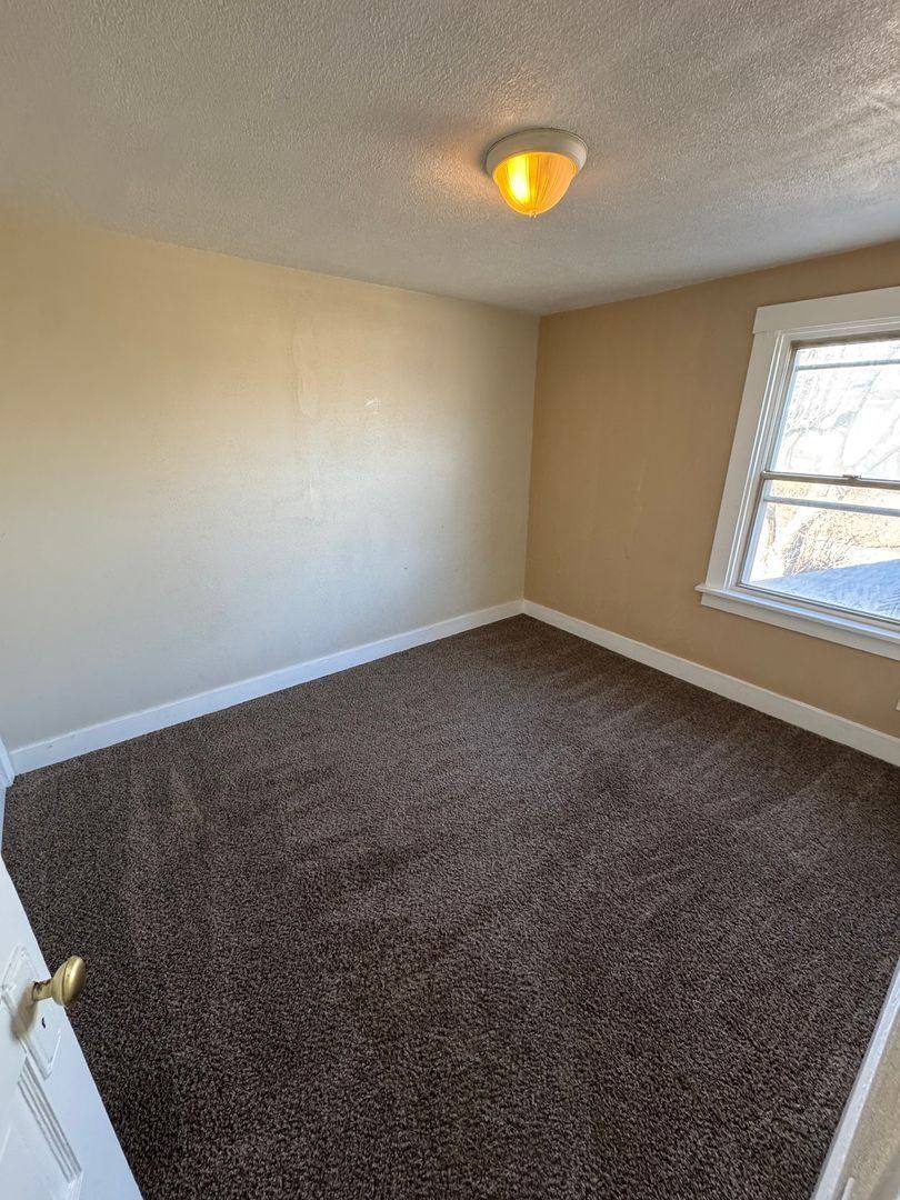 Apartment for rent at 601 Farnsworth Ave, Clairton, PA 15025