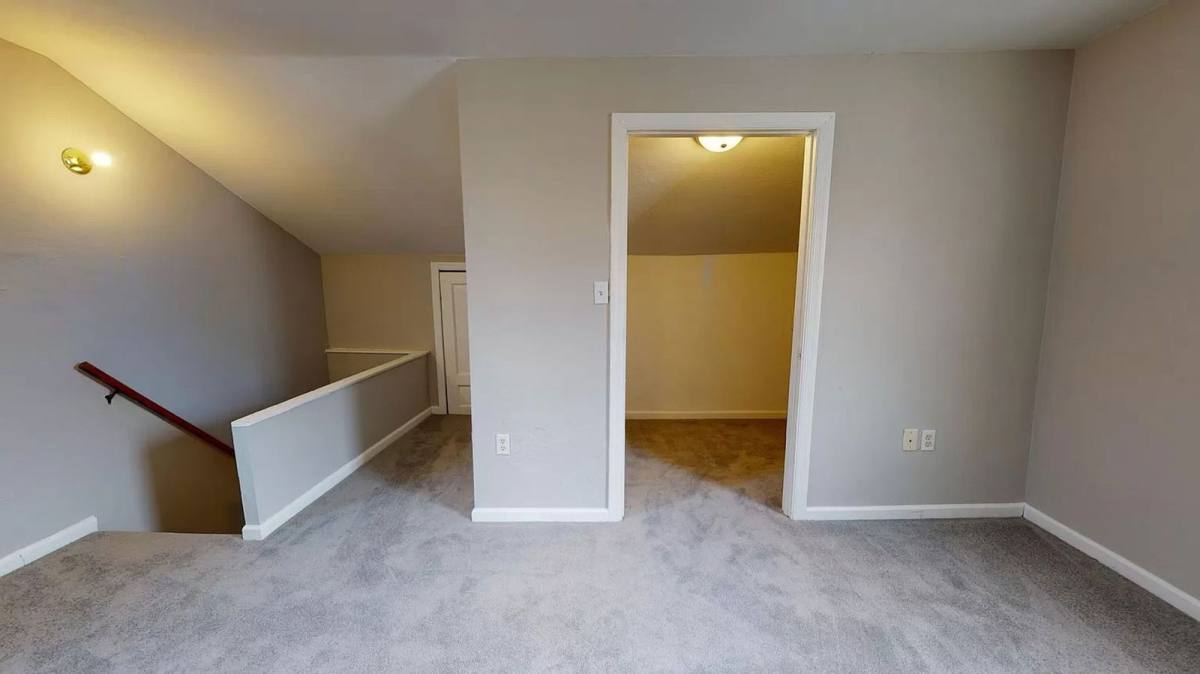 Apartment for rent at 2824 Salisbury St #2, Pittsburgh, PA 15210