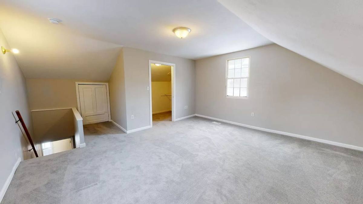 Apartment for rent at 2824 Salisbury St #2, Pittsburgh, PA 15210