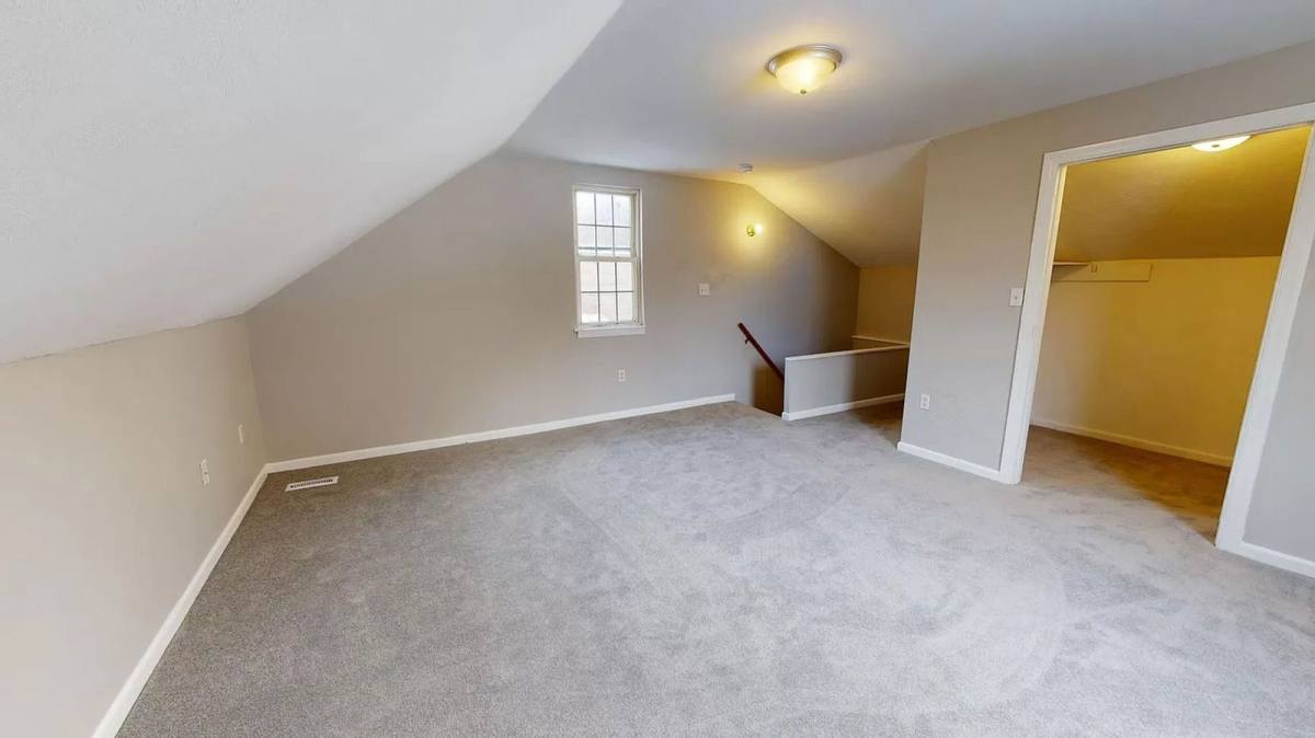 Apartment for rent at 2824 Salisbury St #2, Pittsburgh, PA 15210