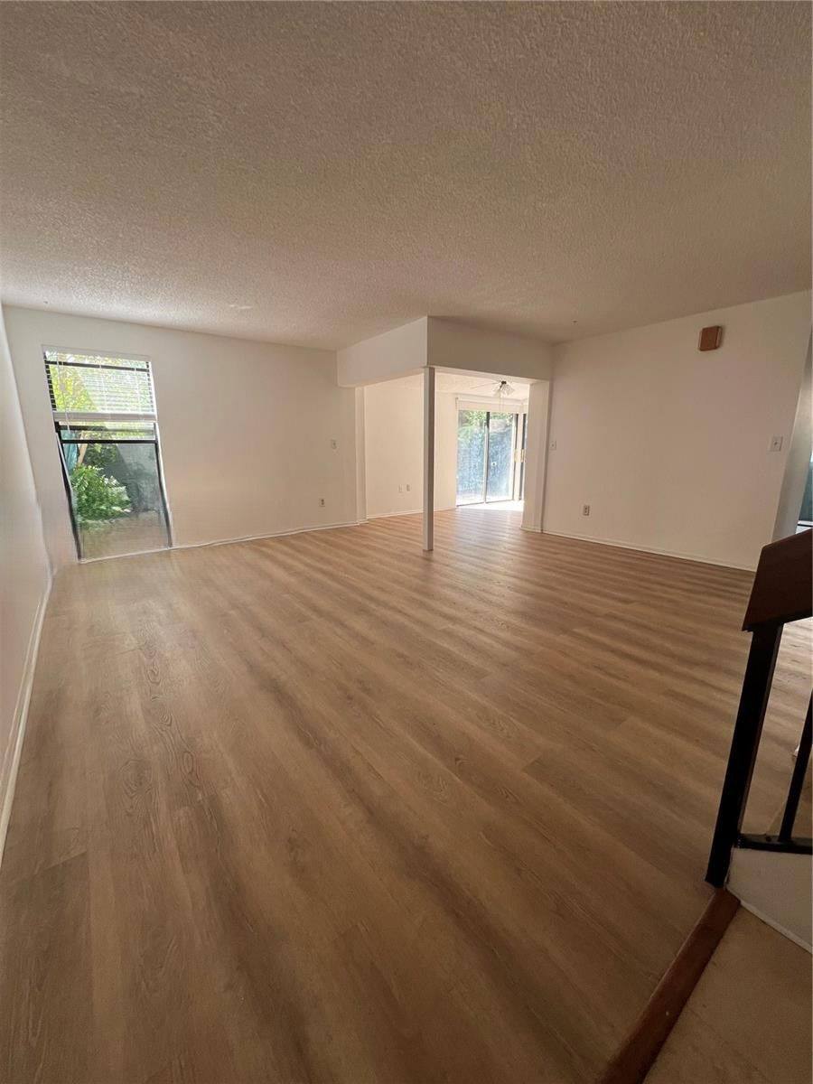 Townhouse for rent at 6834 SW 128th Place, Miami, FL 33183