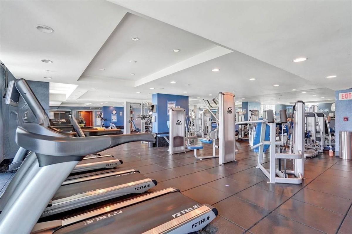 Apartment for rent at 7900 Harbor Island Dr #1404, Miami Beach, FL 33141