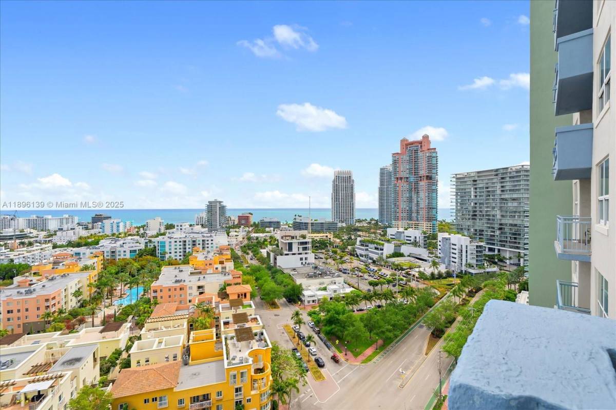 Condo for rent at 90 Alton Rd #2611, Miami Beach, FL 33139