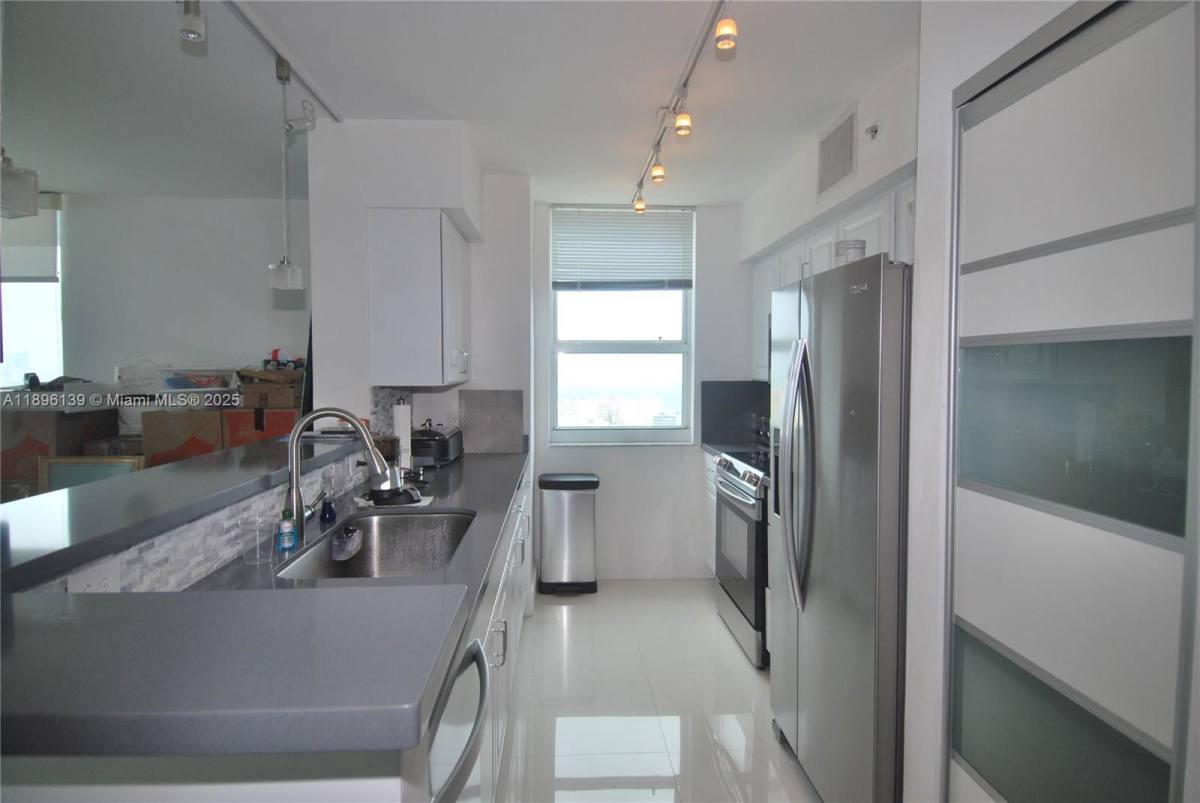 Condo for rent at 90 Alton Rd #2611, Miami Beach, FL 33139