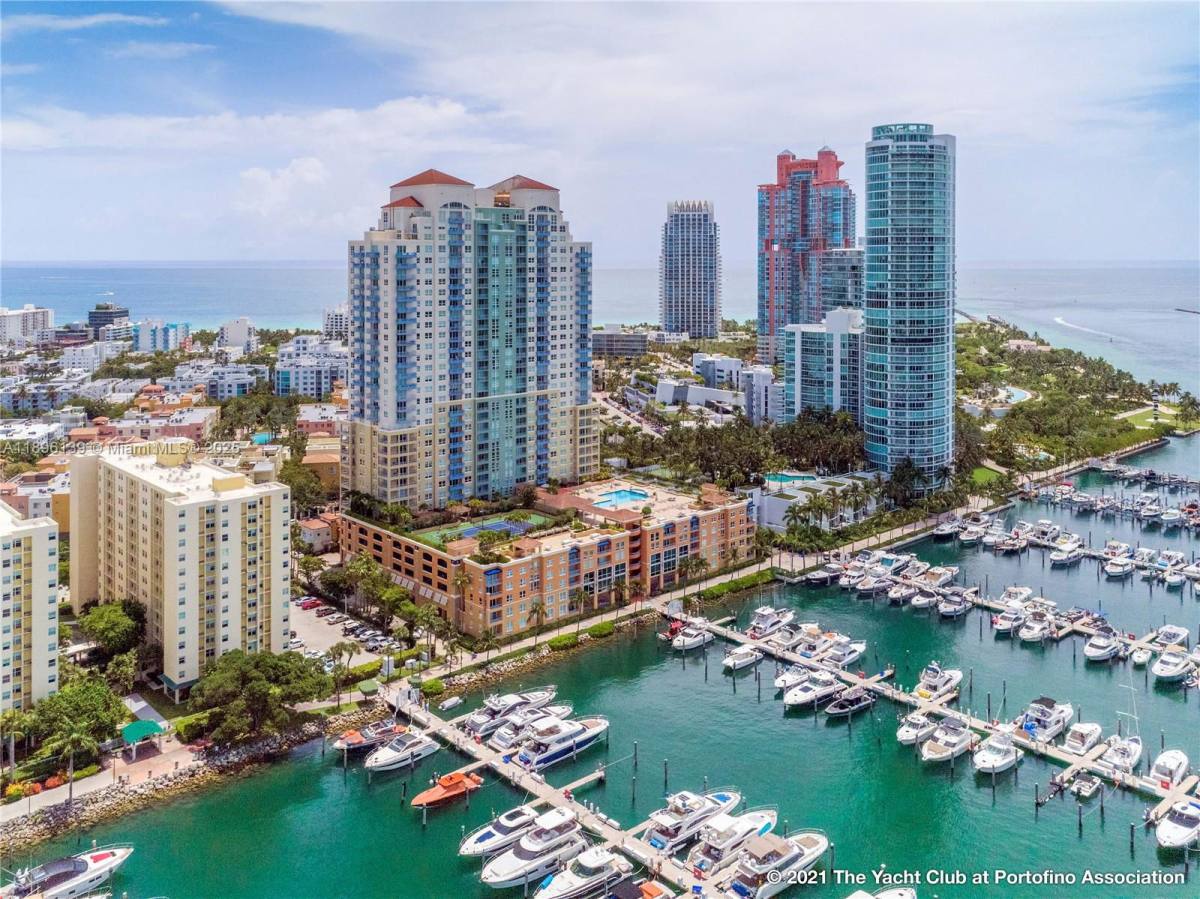 Condo for rent at 90 Alton Rd #2611, Miami Beach, FL 33139