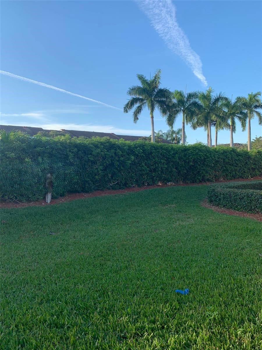 Apartment for rent at 2601 SE 19th Court, Homestead, FL 33035