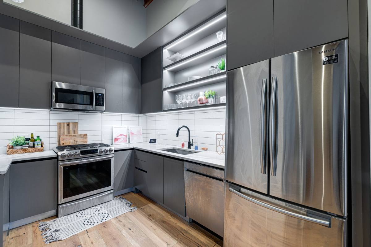 Apartment for rent at 729 N Sangamon St #203, Chicago, IL 60642