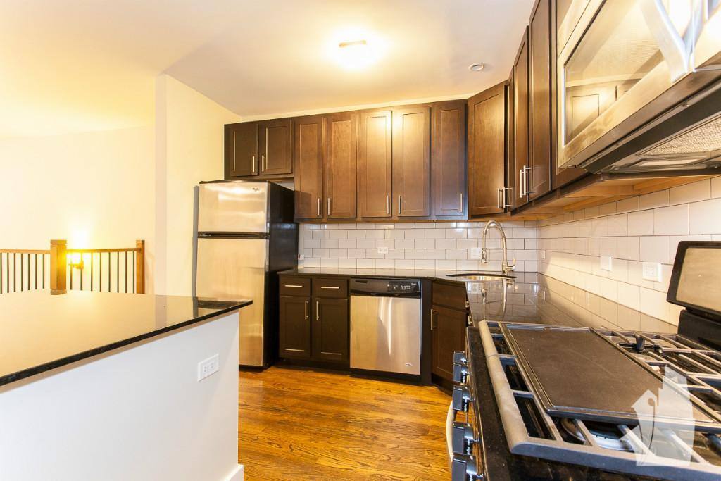 Apartment for rent at 5058 N Winchester Ave #3E, Chicago, IL 60640