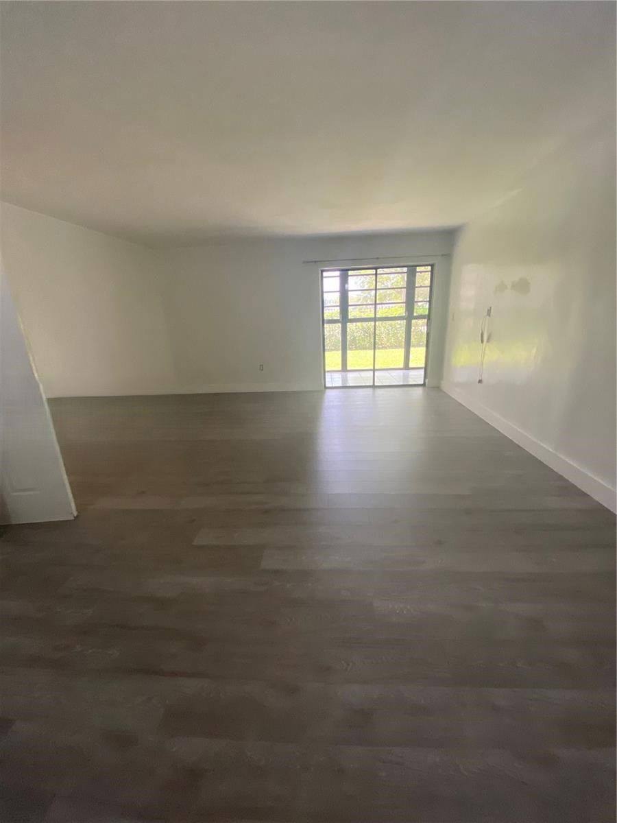 Apartment for rent at 18815 NW 62nd Ave, Hialeah, FL 33015