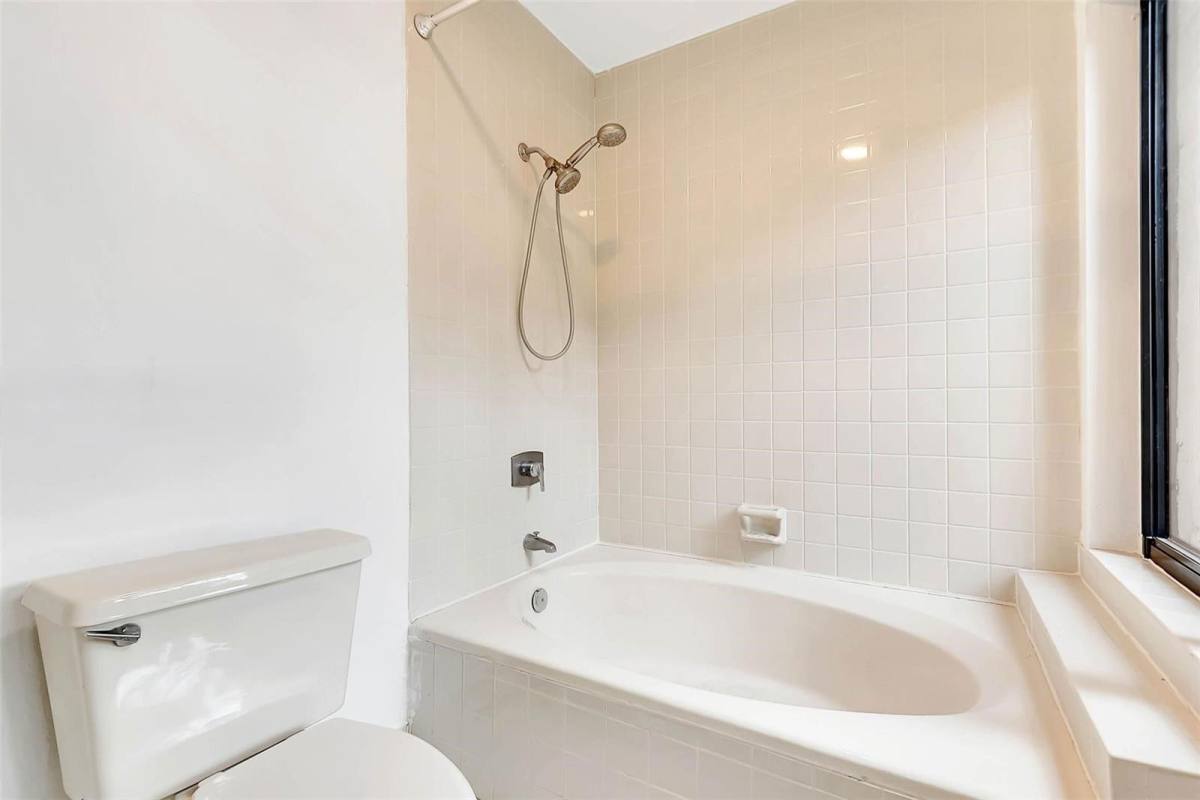 House for rent at 10240 SW 91st St, Miami, FL 33176