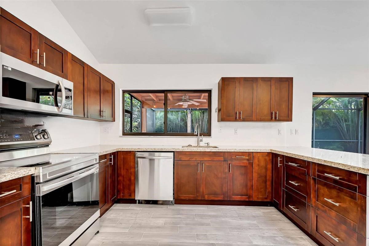 House for rent at 10240 SW 91st St, Miami, FL 33176