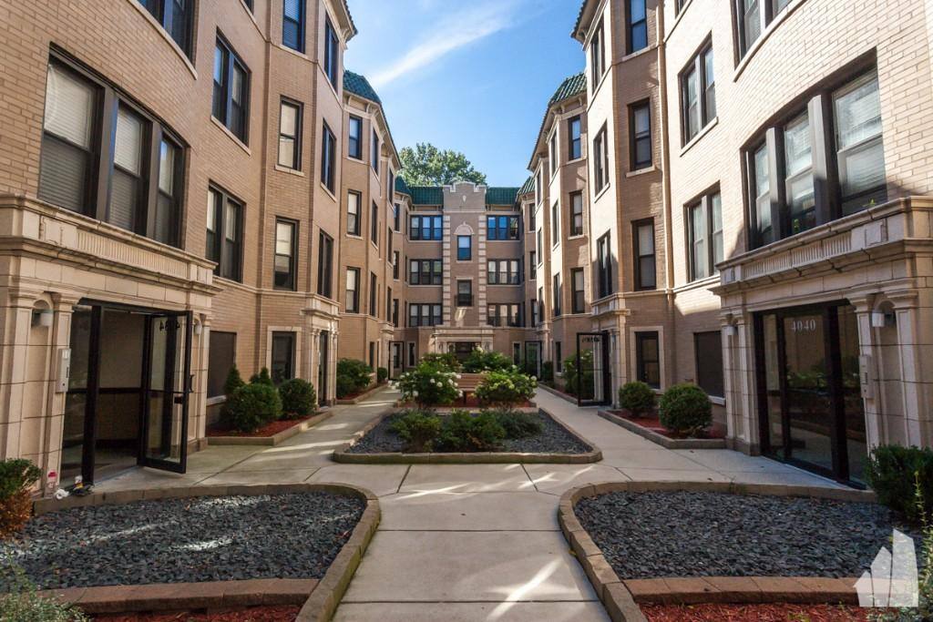 Apartment for rent at 4034 N Ashland #1E, Chicago, IL 60613