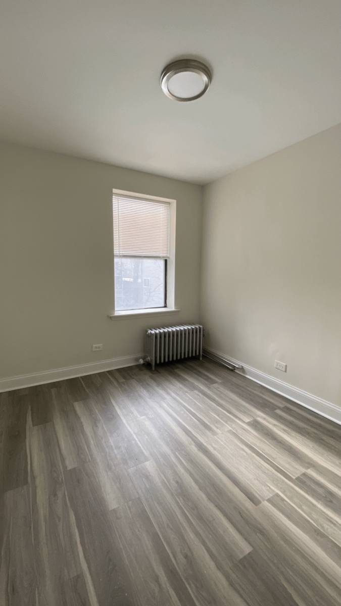 Apartment for rent at 3933 N Clarendon Ave #203, Chicago, IL 60613