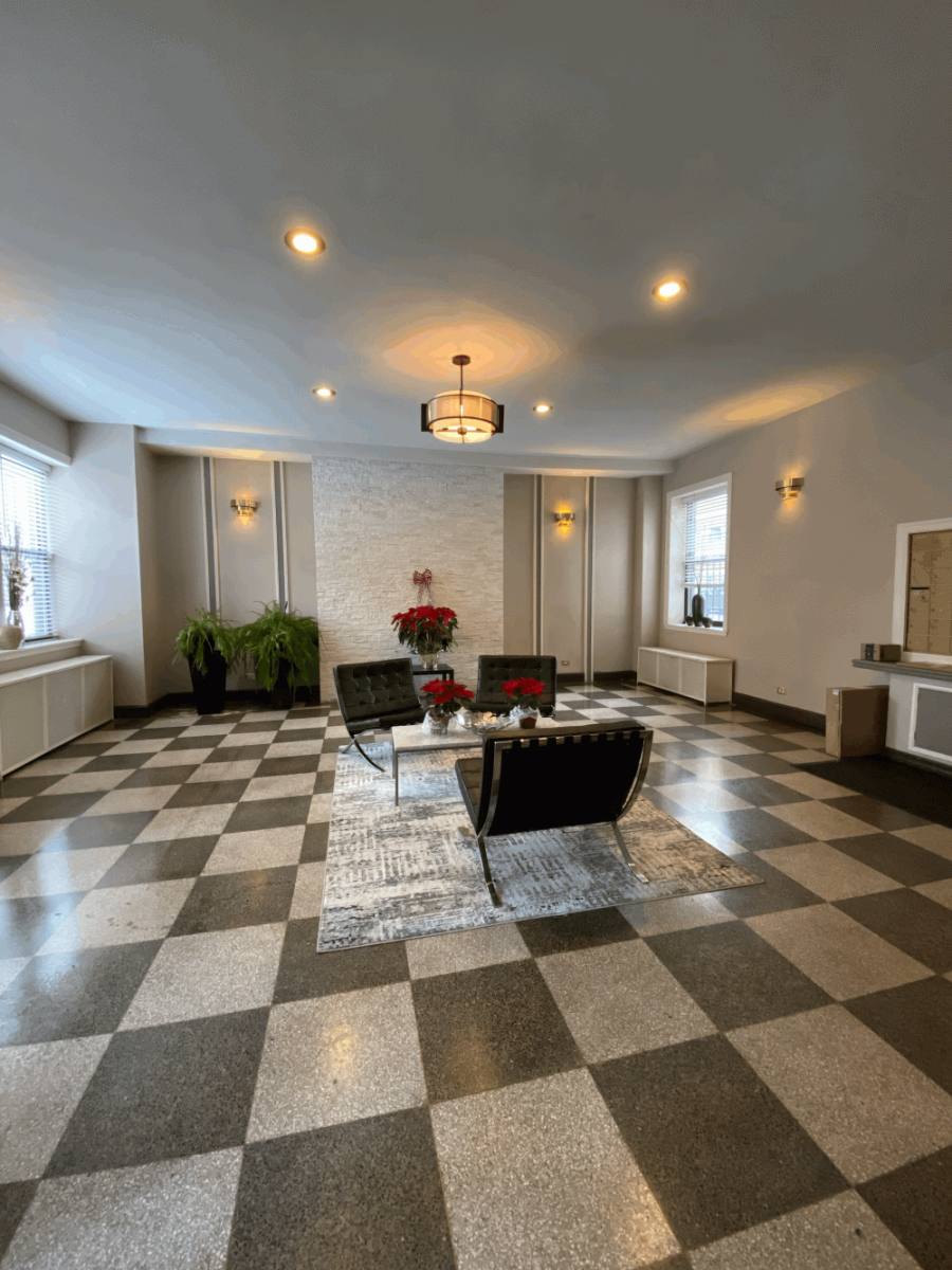 Apartment for rent at 3933 N Clarendon Ave #203, Chicago, IL 60613
