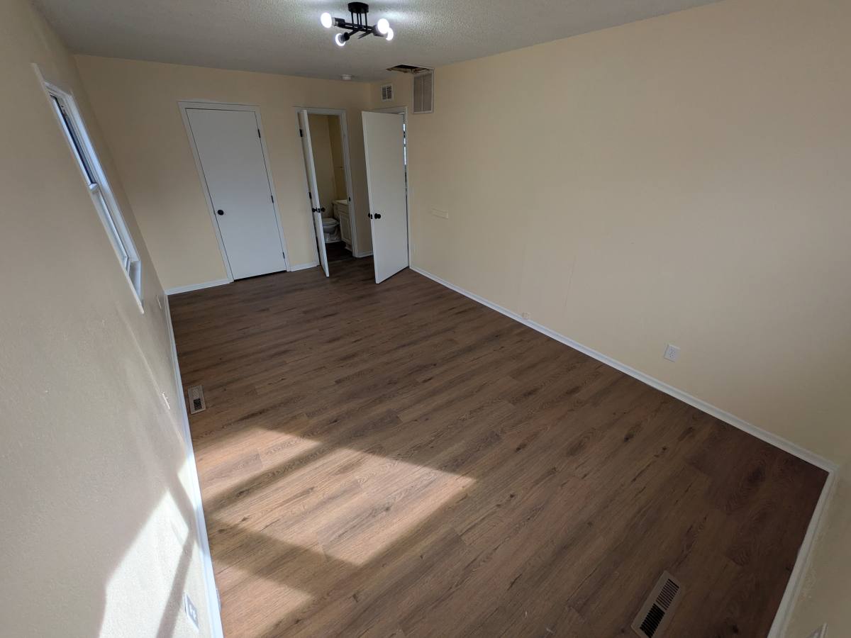 House for rent at 3024 E Carmen St, Wichita, KS 67214