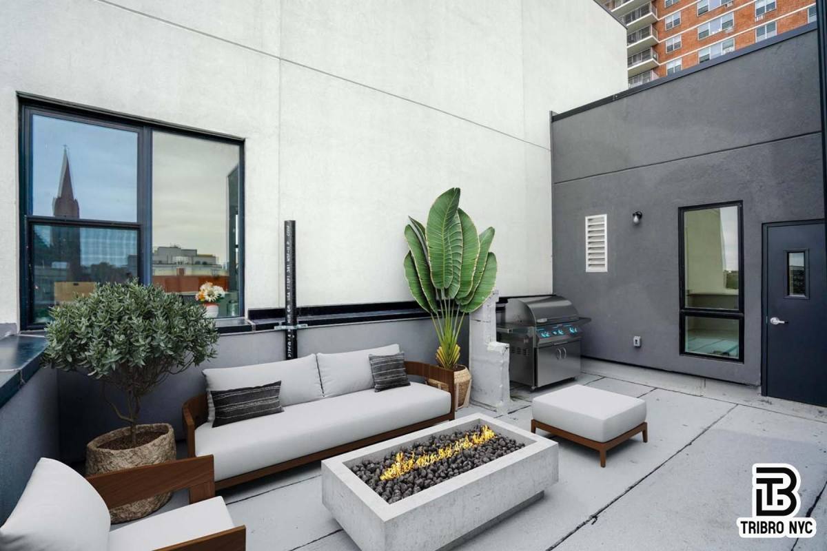 Apartment for rent at 92 Manhattan Ave, Brooklyn, NY 11206