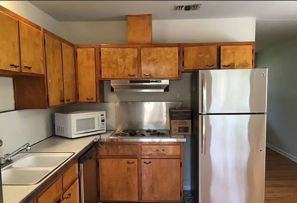Apartment for rent at 1610 Airport Dr, Tallahassee, FL 32304