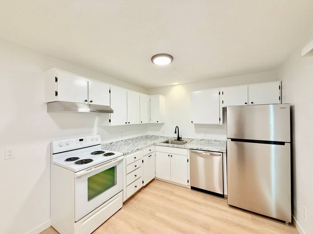 7422 NE Hazel Dell Ave, Vancouver, WA 98665