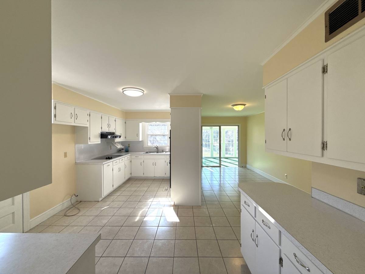House for rent at 218 Fairway Dr, Shelby, NC 28150