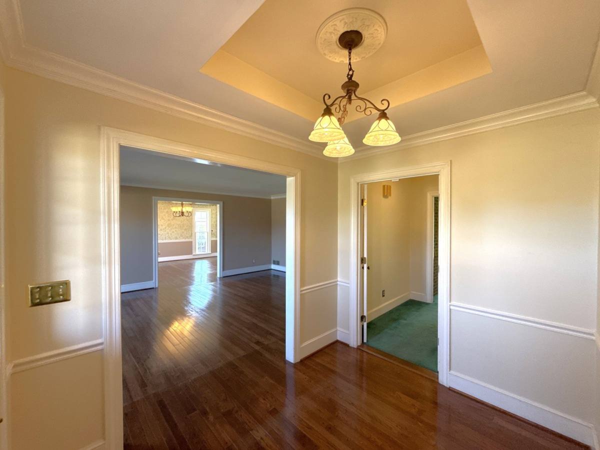 House for rent at 218 Fairway Dr, Shelby, NC 28150
