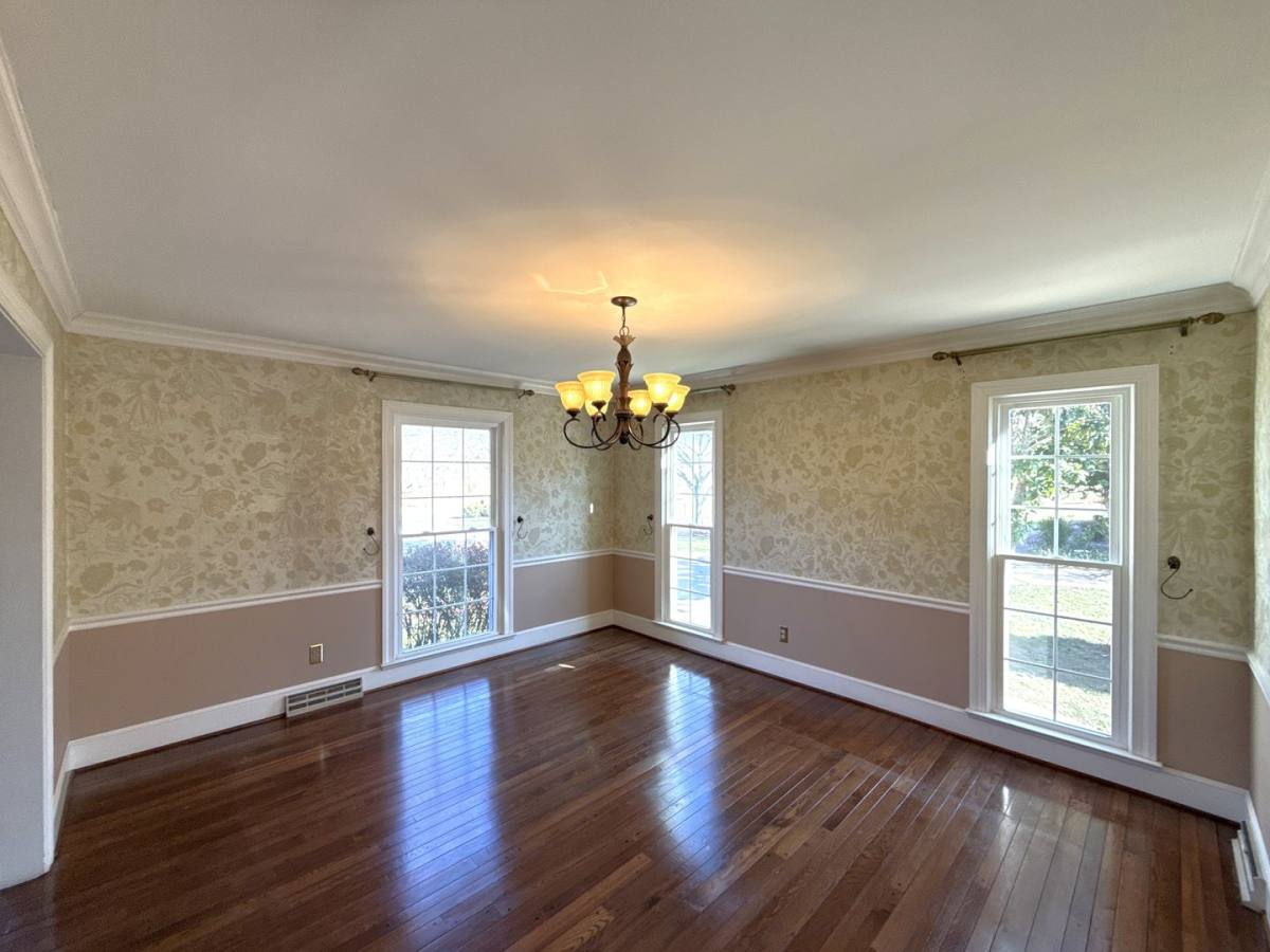 House for rent at 218 Fairway Dr, Shelby, NC 28150