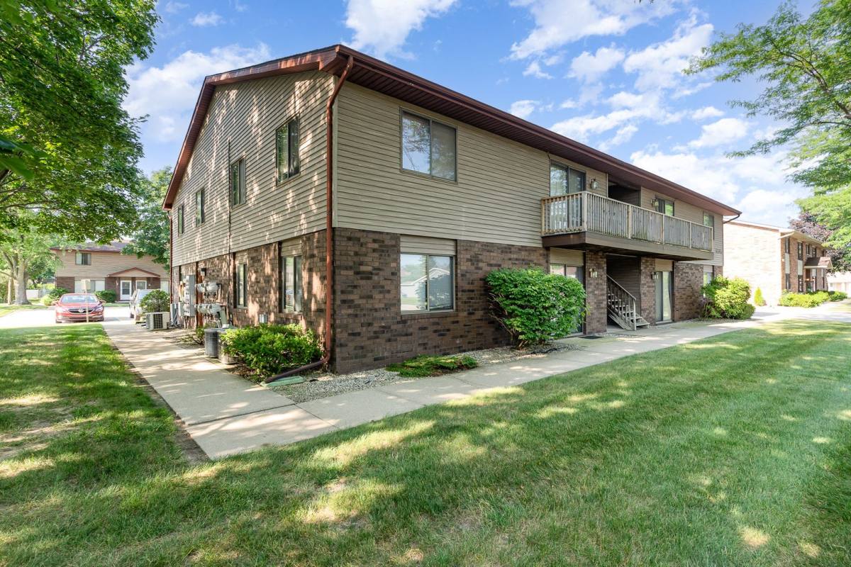 Apartment for rent at 6245 Normandy Dr, Saginaw, MI 48638