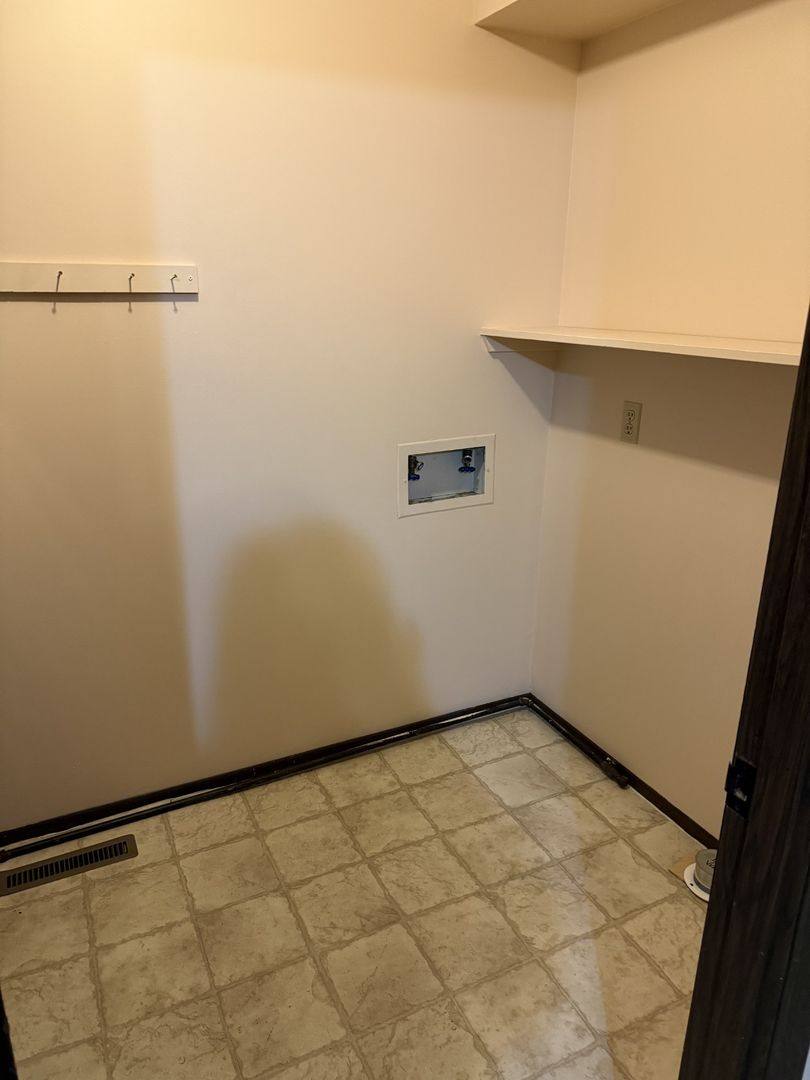Apartment for rent at 6245 Normandy Dr, Saginaw, MI 48638