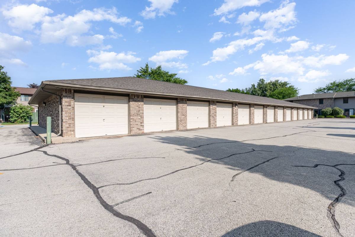 Apartment for rent at 6245 Normandy Dr, Saginaw, MI 48638