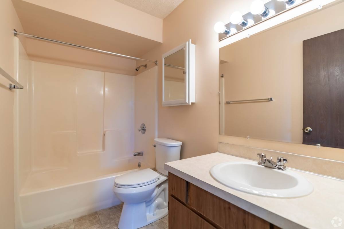 Apartment for rent at 6245 Normandy Dr, Saginaw, MI 48638