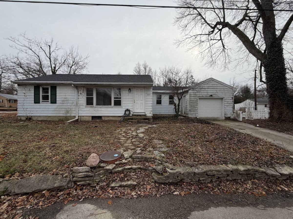 House for rent at 2201 W Euclid Ave, Muncie, IN 47304
