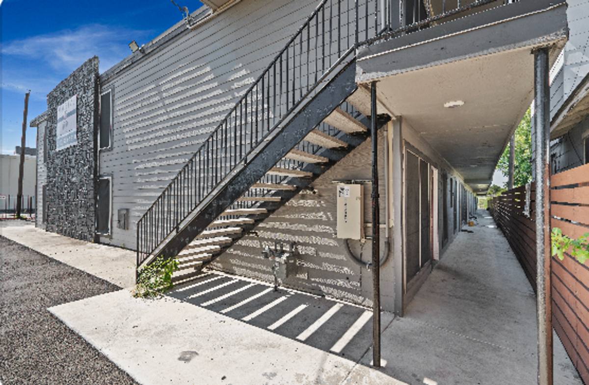 Apartment for rent at 3122 Culebra Rd, San Antonio, TX 78228